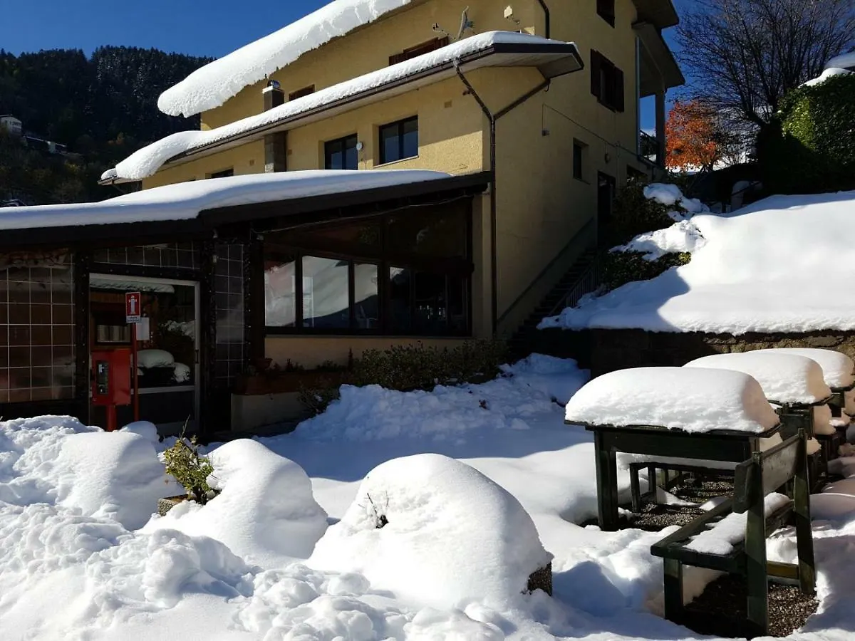 Chalet In Legno In Campeggio A Sestola Villa 0*,  İtalya